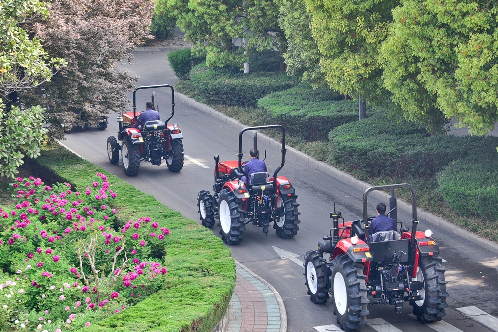 tratores chineses fabricados no Brasil